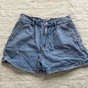 AE Mom Jean w/ free item